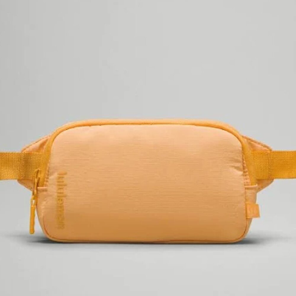 MINI BELT BAG | LULULEMON